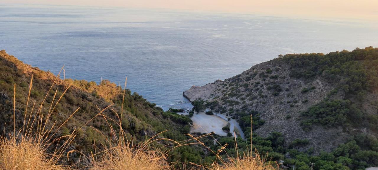 Baviera Hills Holiday Apartment Caleta De Velez Esterno foto
